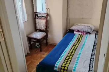 Satılır Köhnə Tikili Gənclik Mallda