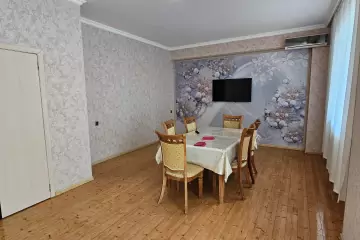 Satılır Yeni Tikili Ukraniya Dairəsida