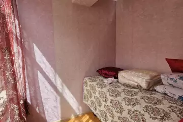 Satılır Yeni Tikili Ukraniya Dairəsida