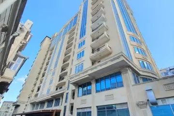 Aylıq Kirayə Yeni Tikili Mərkəzdə
