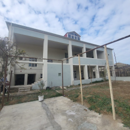 Satılır 6 otaqlı Həyət evi 270 m², 9 sot  torpaq, Mərdəkan