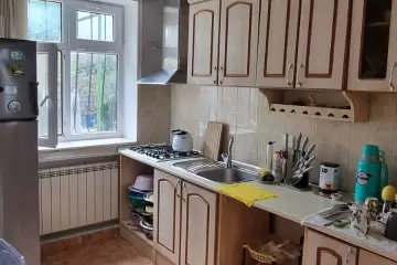 Satılır Bağ Evi Buzovnada