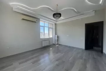 Satılır Yeni Tikili Həzi Aslanovda