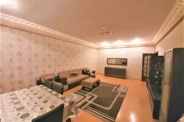 Aylıq Kirayə Yeni Tikili Mərkəzdə