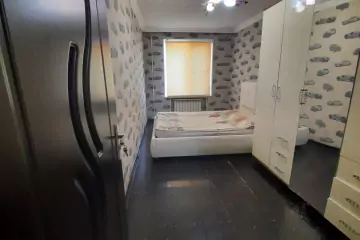 Aylıq Kirayə Köhnə Tikili Elmler Akademiyasıda
