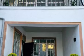 Satılır Həyət Evi Zabrat Qəsəbəsida