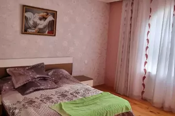 Satılır Bağ Evi Buzovnada