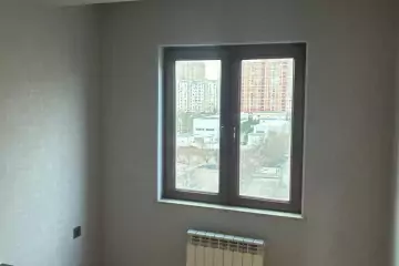 Satılır Köhnə Tikili Elmler Akademiyasıda