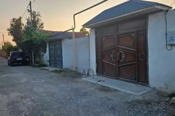 Satılır Həyət Evi Zabrat Qəsəbəsida