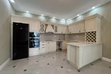 Aylıq Kirayə Yeni Tikili 28 May Metrosu ətrafında