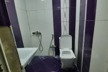 Aylıq Kirayə Köhnə Tikili Elmler Akademiyasıda