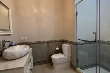 Aylıq Kirayə Yeni Tikili 28 May Metrosu ətrafında