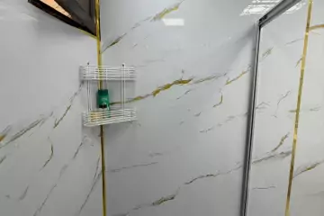 Aylıq Kirayə Köhnə Tikili Mərkəzdə