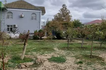 Satılır Bağ Evi Buzovnada