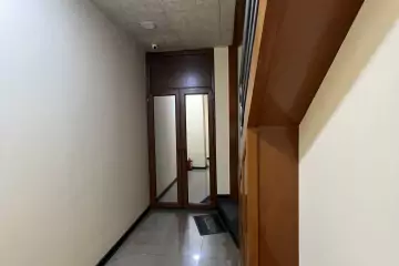 Aylıq Kirayə Ofis şərq Bazarında