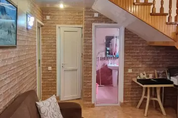 Satılır Bağ Evi Buzovnada