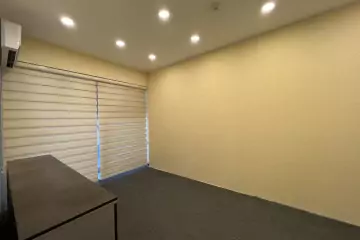 Aylıq Kirayə Ofis şərq Bazarında