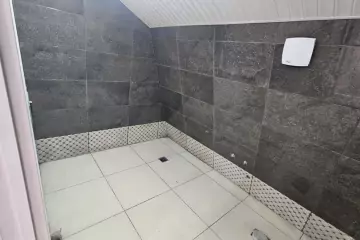 Satılır Həyət Evi Zabrat Qəsəbəsida