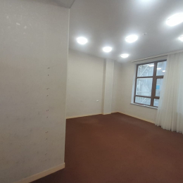 Ofis kirayə 1 otaqlı 35 m², 1 sot  ərazi, Nərimanov parkı