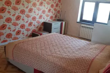 Satılır Həyət Evi Novxanıda