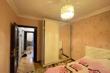 Satılır Köhnə Tikili Həsən əliyev (keçmiş İnqilab)da
