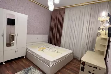 Satılır Bağ Evi Novxanıda
