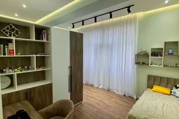 Aylıq Kirayə Yeni Tikili 28 May Metrosu ətrafında