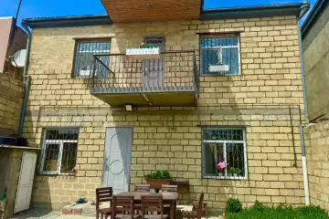 Satılır Həyət Evi Yasamalda