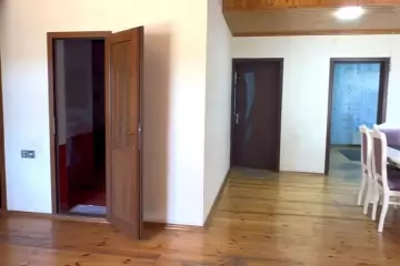 Satılır Həyət Evi Yasamalda