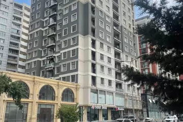 Aylıq Kirayə Yeni Tikili Elmler Akademiyasıda
