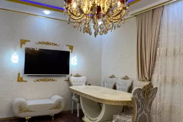 Satılır Bağ Evi Novxanıda
