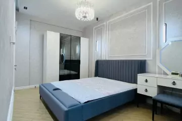 Satılır Yeni Tikili Elmler Akademiyasıda