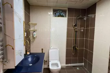 Satılır Bağ Evi Novxanıda