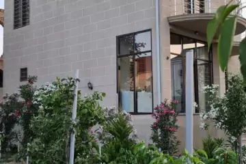 Satılır Həyət Evi Novxanıda
