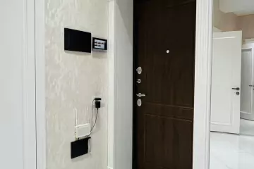 Satılır Yeni Tikili Elmler Akademiyasıda