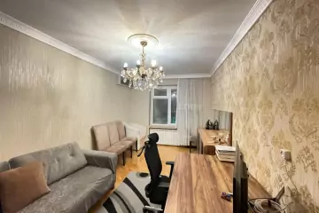 Satılır Köhnə Tikili Həsən əliyev (keçmiş İnqilab)da