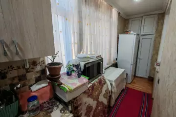 Satılır Köhnə Tikili Keşlədə
