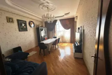 Satılır Yeni Tikili 4-cü Mikrorayonda