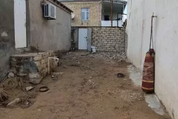 Satılır Həyət Evi Buzovnada
