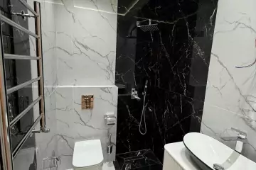 Satılır Yeni Tikili Heydər əliyev Mərkəzində