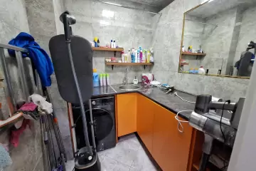 Satılır Yeni Tikili 28 May Metrosu ətrafında