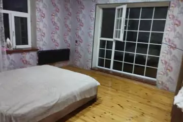 Satılır Həyət Evi Buzovnada