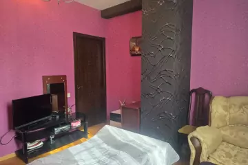Satılır Yeni Tikili 9-cu Mikrorayonda