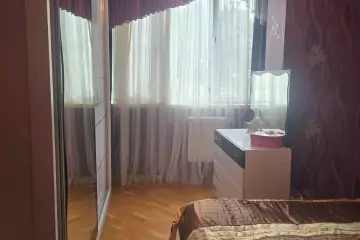 Satılır Yeni Tikili 9-cu Mikrorayonda