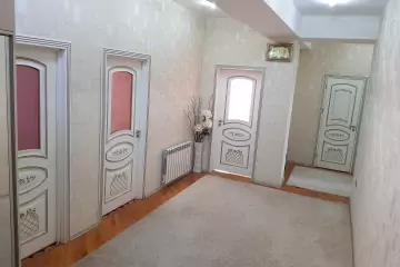 Satılır Yeni Tikili 8-ci Kilometrdə