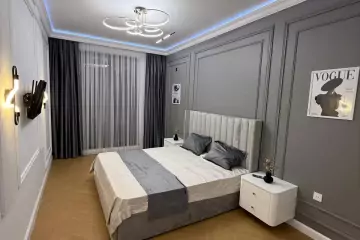 Satılır Yeni Tikili Heydər əliyev Mərkəzində