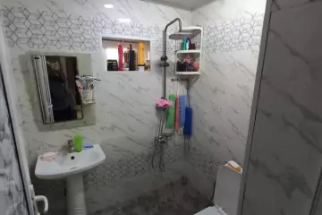 Satılır Həyət Evi Buzovnada