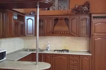 Aylıq Kirayə Həyət Evi Yasamal Alatava 2da