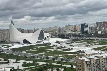 Satılır Yeni Tikili Heydər əliyev Mərkəzində