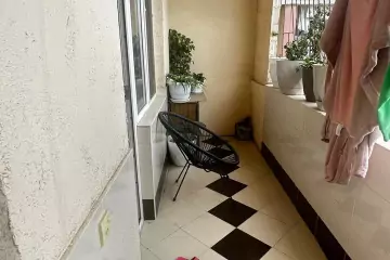 Satılır Yeni Tikili Heydər əliyev Mərkəzində
